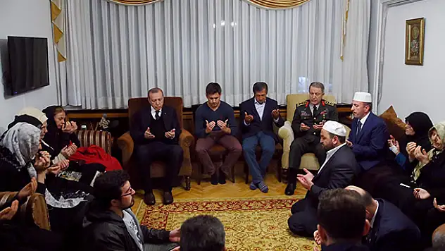 Cumhurbaşkanı Erdoğan'dan Şehit Tümgeneral Aydın'ın ailesine taziye ziyareti