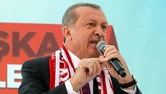 Cumhurbaşkanı Erdoğan'dan Selahattin Demirtaş'a pop star benzetmesi