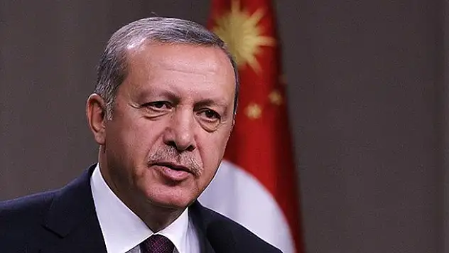 Cumhurbaşkanı Erdoğan Dursun Özbek'i tebrik etti