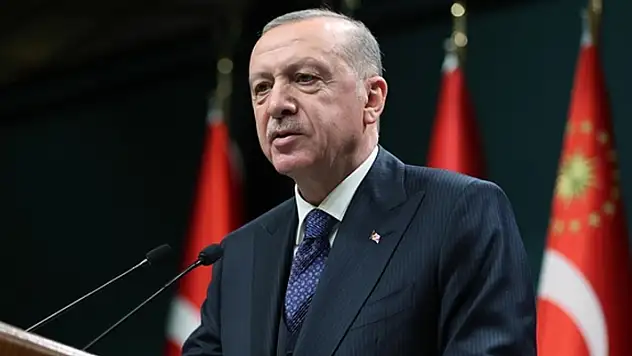 Cumhurbaşkanı Erdoğan duyurdu: KYK burs ve kredi ücretleri güncellendi 