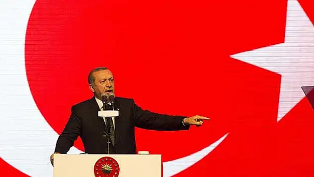Cumhurbaşkanı Erdoğan Fransa'da konuştu
