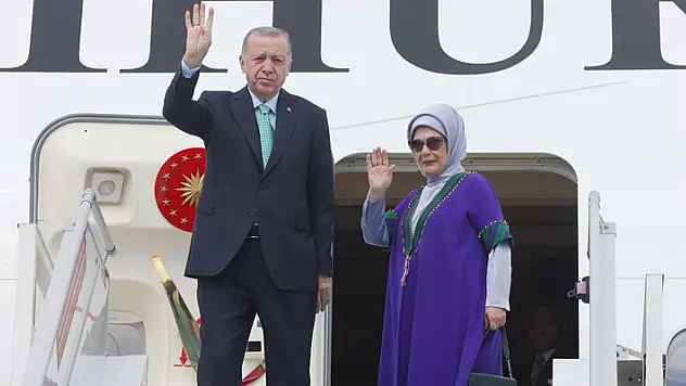 Cumhurbaşkanı Erdoğan Hindistan'a gitti
