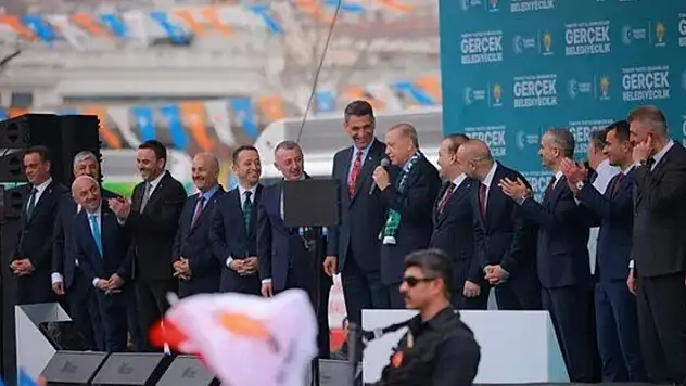 Cumhurbaşkanı Erdoğan'ı şaşırtan aday: Boya bak boya
