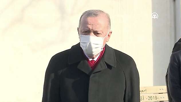 Cumhurbaşkanı Erdoğan: İlk etapta Çin var, aynı zamanda da Almanya var. Bu aşılarla süreci işleteceğiz