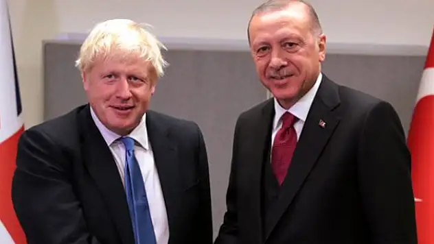 Cumhurbaşkanı Erdoğan, İngiltere Başbakanı Johnson ile görüştü