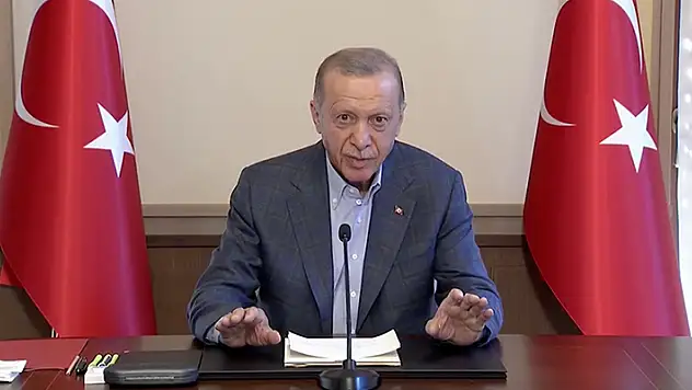 Cumhurbaşkanı Erdoğan: (İsveç'te Kur'an-ı Kerim yakılması) Bu alçaklığa göz yumanlar emellerine ulaşamayacak
