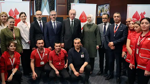 Cumhurbaşkanı Erdoğan 'Kan Ver Hayat Ver' programına katıldı

