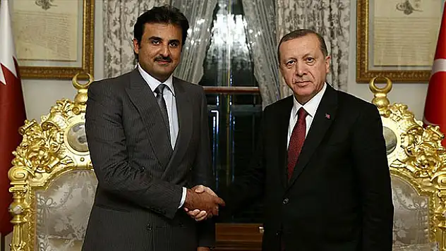 Cumhurbaşkanı Erdoğan, Katar Emiri ile bir araya geldi