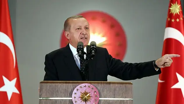 Cumhurbaşkanı Erdoğan: Kendini kurtaracaksan bunlardan kurtar