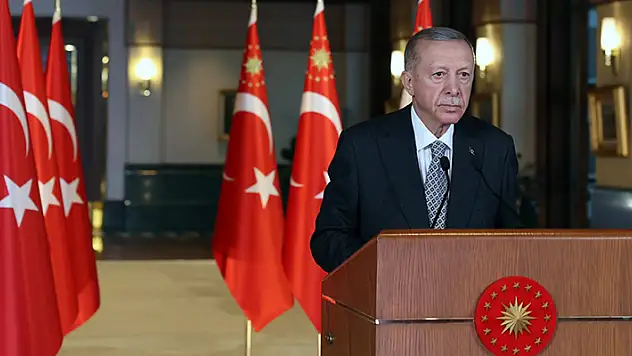 Cumhurbaşkanı Erdoğan: Konutlarımız deprem yönetmeliğine uygun, güvenli ve iklim dostu olarak inşa edilecek
