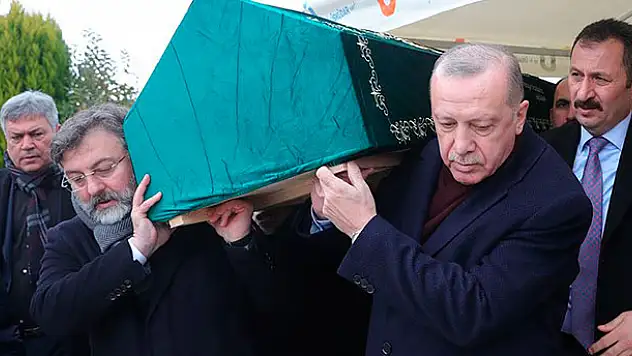 Cumhurbaşkanı Erdoğan, Leyla Şahin Usta'nın babasının cenazesine katıldı