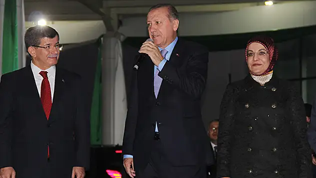Cumhurbaşkanı Erdoğan, Meram Belediyesi hizmet binasının açılışını yaptı