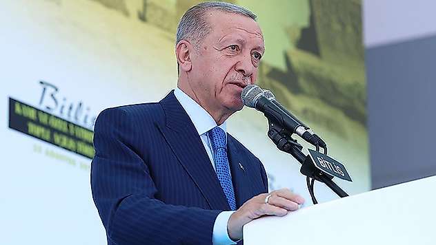 Cumhurbaşkanı Erdoğan: Muhalefetin siyasi ikballerini kurtarmak dışında gündemleri yok
