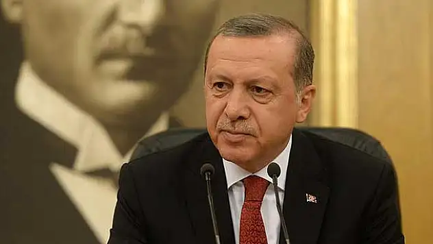 Cumhurbaşkanı Erdoğan programlarını iptal etti, yetkililerden bilgi aldı