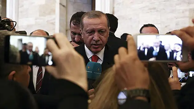 Cumhurbaşkanı Erdoğan: Tartışmalar üzerine değil barış üzerine bina edin