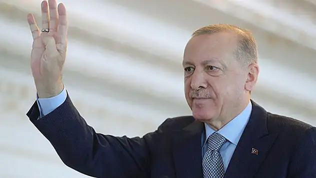 Cumhurbaşkanı Erdoğan: Türkiye'nin kalkınmasını, büyümesini, güçlenmesini istemeyen kim varsa hep projelerimize saldırdı