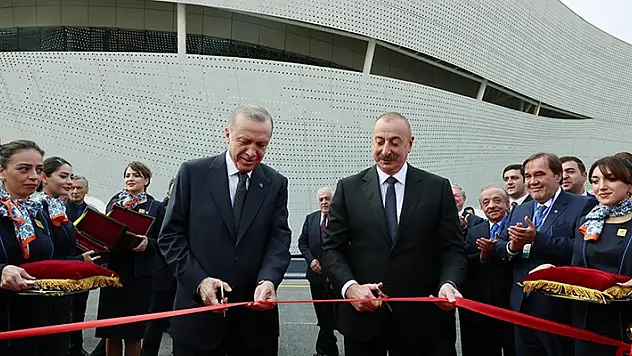 Cumhurbaşkanı Erdoğan ve Aliyev, Zengilan Uluslararası Havalimanı'nın açılışını yaptı
