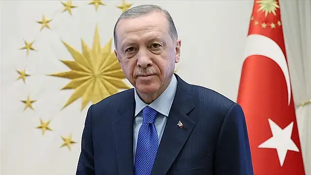 Cumhurbaşkanı Erdoğan'dan Kadir Gecesi tebriği