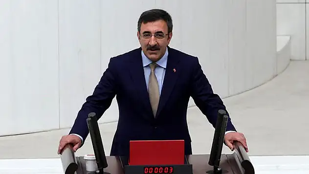 Cumhurbaşkanı Yardımcısı Yılmaz'dan 'kalkınma planı' ve 'bütçe' açıklaması
