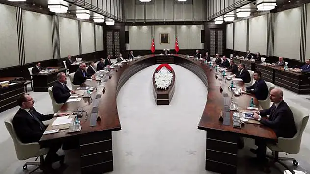 Cumhurbaşkanlığı Kabinesi yoğun gündemle toplandı