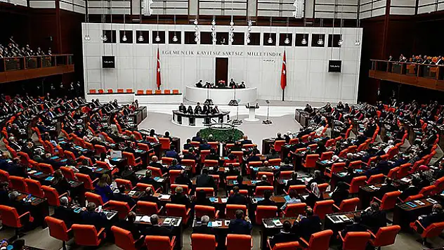 Cumhurbaşkanlığı Tezkeresi, TBMM'de kabul edildi