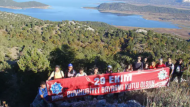 Cumhuriyet Bayramı'nı zirvede kutladılar