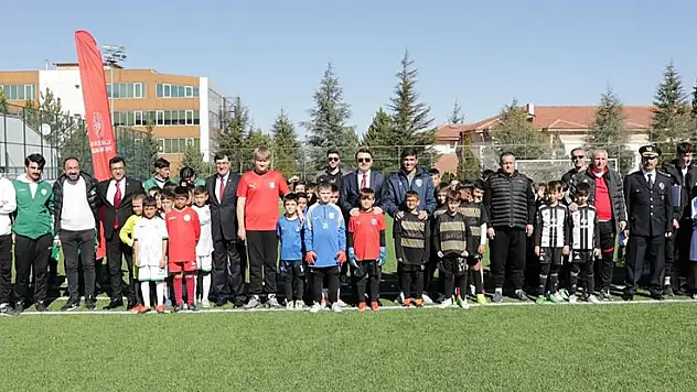 Cumhuriyet Kupası'nın şampiyonu Bursa Kültürspor oldu