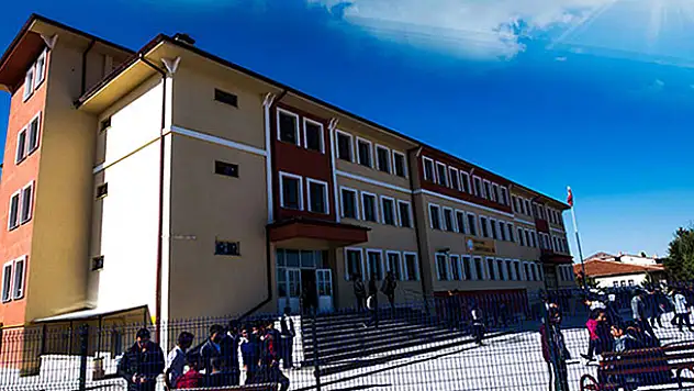 Çumra Belediye Başkanı Oğuz, eğitim yatırımlarını anlattı