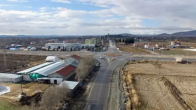 Çumra Belediyesi'nden 400 bin metrekare yol