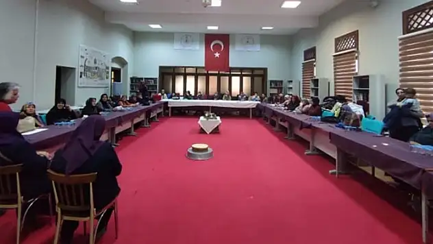 Çumra'da 8 köyün kadınları bir araya geldi