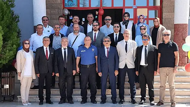 Çumra'da yeni eğitim öğretim yılı coşkulu programla başladı