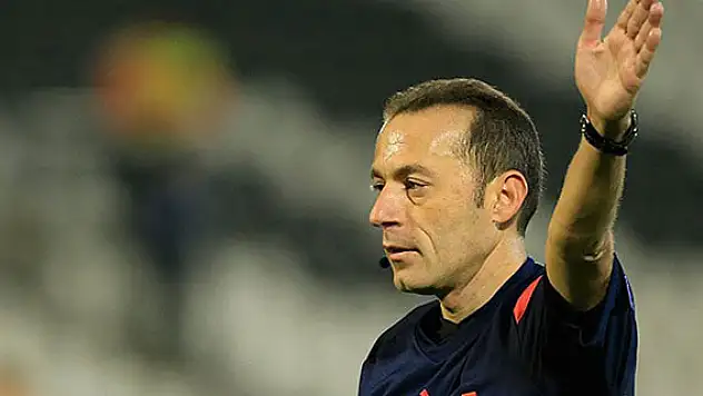 Cüneyt Çakır 33 gün sonra yeşil sahalarda
