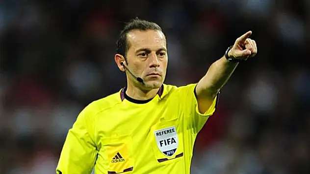 Cüneyt Çakır Arda Turan'ın maçını yönetecek!