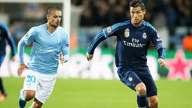 Cüneyt Çakır'ın maçında Ronaldo tarih yazdı