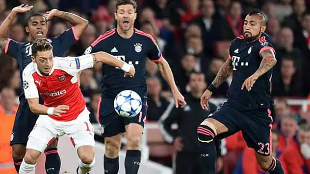 Cüneyt Çakır'ın yönettiği maçı Arsenal kazandı