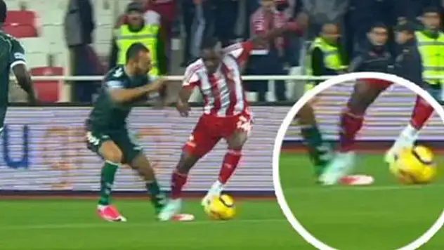 Cüneyt Çakır özür diledi!