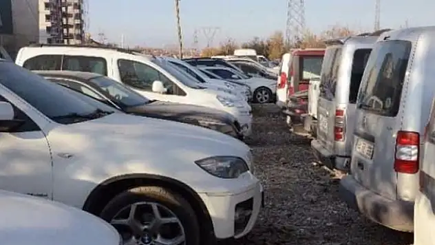 Çürümeye terk edilen araçlar için karar verildi