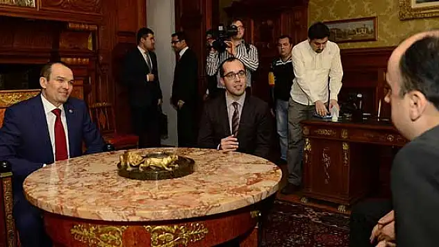 Çuvaşistan lideri İgnatyev'den Büyükelçi Yardım'a ziyaret