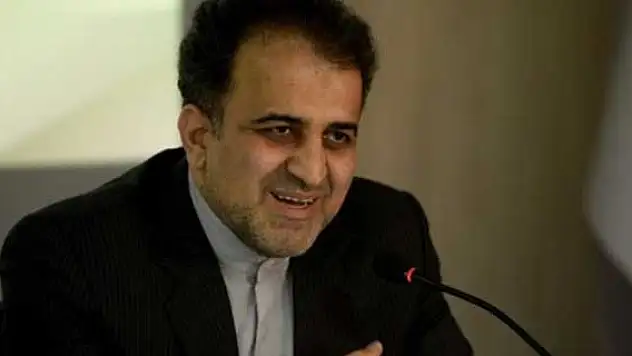 D-8 Genel Sekreteri Musavi, Doha'da