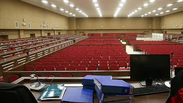 'Daltonlar suç örgütü davası'nda izinsiz ses ve görüntü kaydı alan avukat tutuklandı