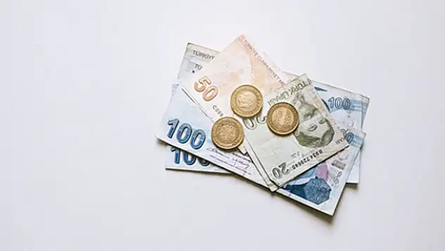 Dar gelirli ailelere elektrik desteği! Kimler nasıl yararlanır?