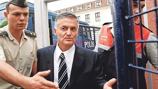 Darbe uyarısı yaptı!