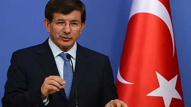 Davutoğlu il başkanları toplantısında konuşuyor