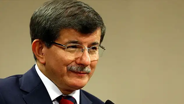 Davutoğlu Meclis'te tarih dersi verdi