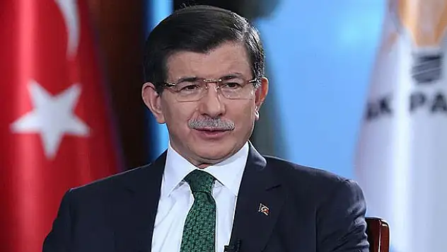 Davutoğlu: 'MHP'nin içi kaynayan kazan gibi'