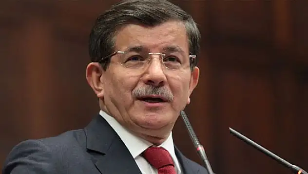 Davutoğlu'ndan 'İstiklal Marşı' mesajı