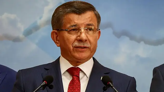 Davutoğlu'nun partisinde kurucu isimlerin tam listesi!