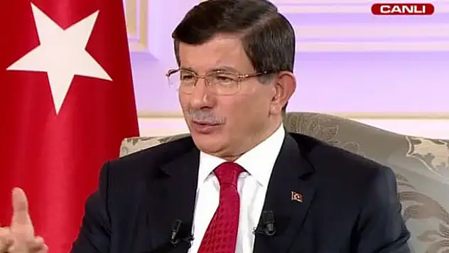 Davutoğlu: 'O gazeteye sesleniyorum'