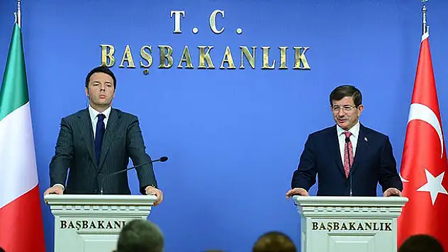 Davutoğlu, Renzi'ye düşürülen uçakla ilgili bilgi verdi