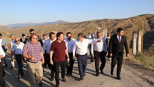 Davutoğlu ve Babacan'dan Hadim'e ziyaret